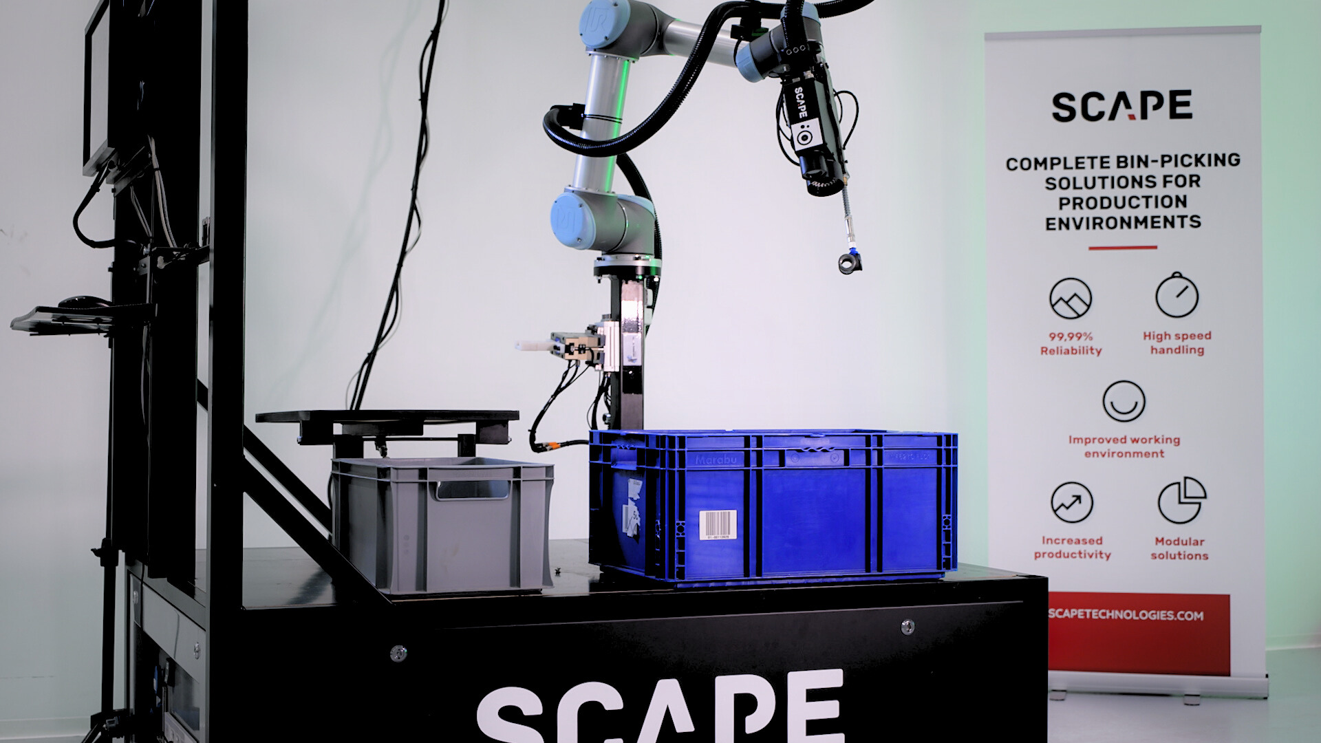 What is a pick and place robot? Scape Technologies robotic solutions for manufacturing processes automation.